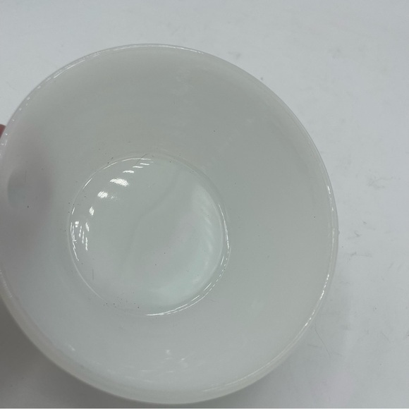 Vintage FIRE-KING WHITE BEEHIVE SOUP BOWL w/ HANDLE Ovenware Made in USA - Picture 8 of 9